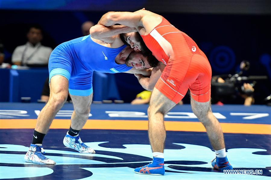 (SP)FRANCE-PARIS-WRESTLING-WORLD CHAMPIONSHIPS-FREESTYLE-61KG