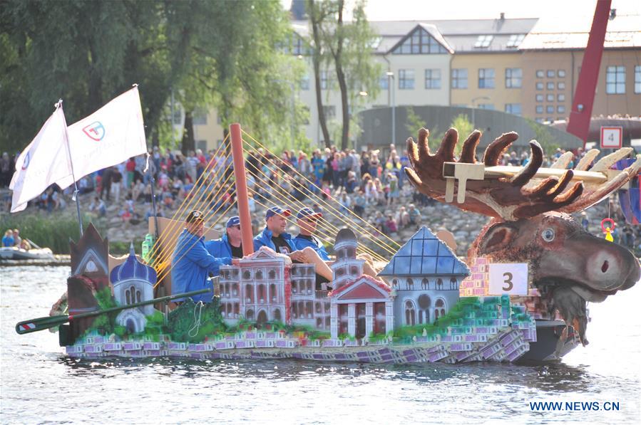 LATVIA-JELGAVA-MILK CARTON BOAT REGATTA