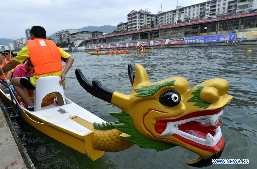 #CHINA-HUBEI-WATER SPORT (CN)