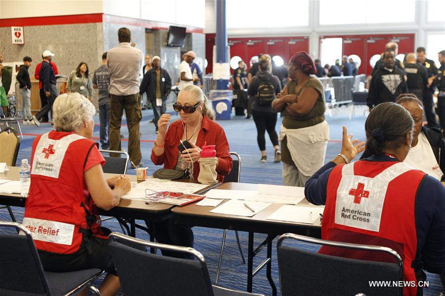 U.S.-HOUSTON-FLOOD-SHELTER