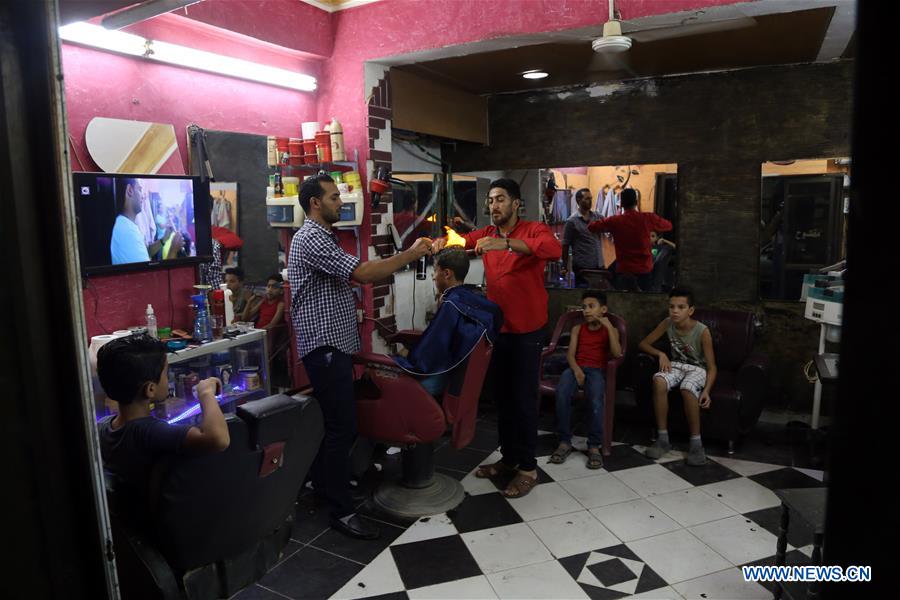 EGYPT-GIZA-HAIR STYLE-FIRE