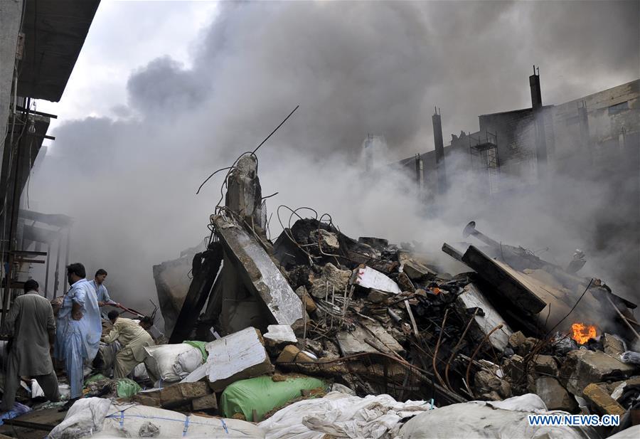 At least 5 injured in shoe factory fire in Karachi, Pakistan Xinhua