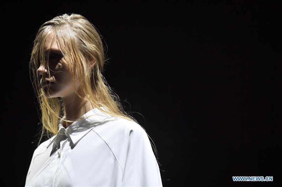 CHINA-HONG KONG-FASHION SHOW (CN)