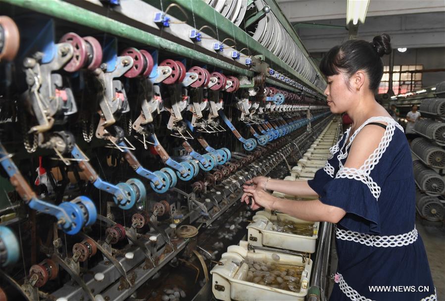 CHINA-SICHUAN-NANCHONG-TEXTILE INDUSTRY (CN)