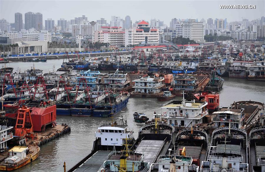 CHINA-HAINAN-TYPHOON DOKSURI-SHIPPING SERVICE (CN)