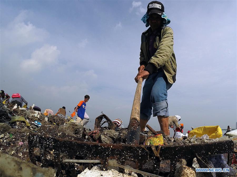 PHILIPPINES-PARANAQUE CITY-ACTIVITY-BREAK FREE FROM PLASTIC 