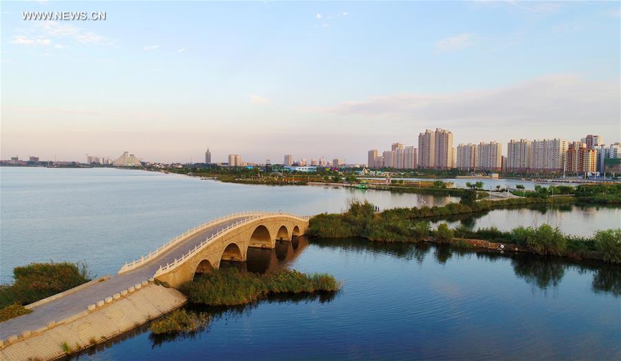 CHINA-HEBEI-HENGSHUI-WETLAND PARK (CN)