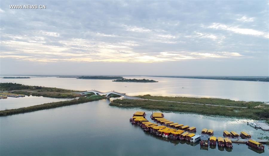 CHINA-HEBEI-HENGSHUI-WETLAND PARK (CN)