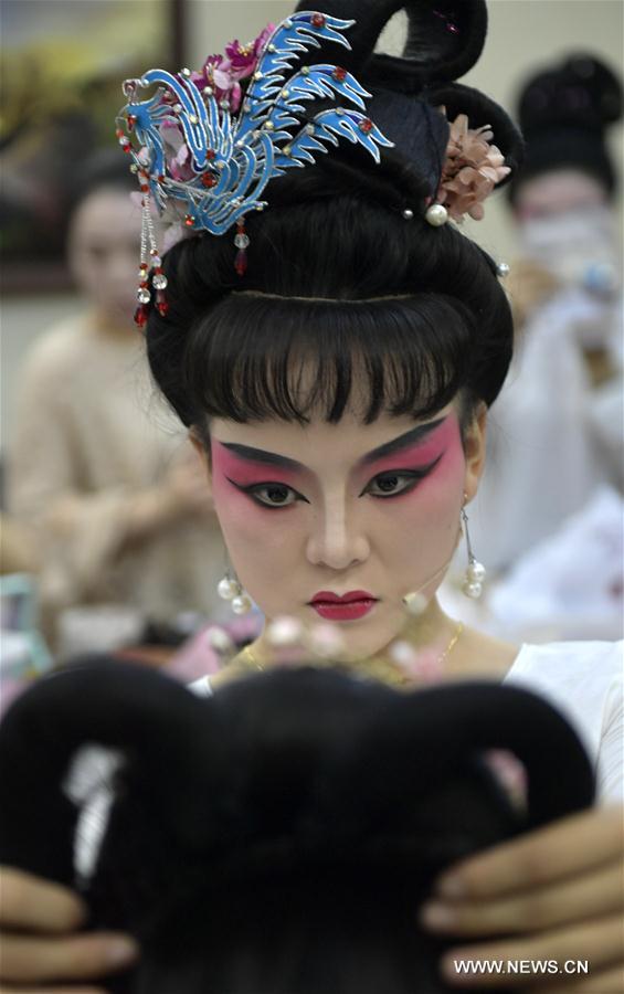 #CHINA-HUBEI-ENSHI-OPERA (CN)