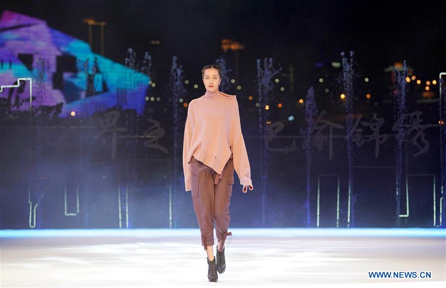 CHINA-CHONGQING-FASHION WEEK(CN)