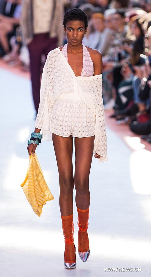 ITALY-MILAN-FASHION WEEK-MISSONI