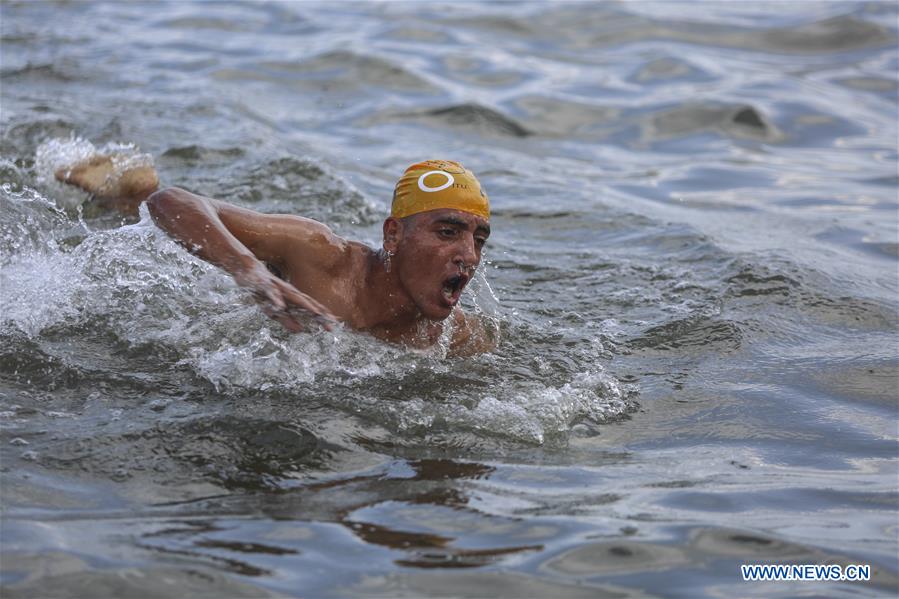 (SP)MIDEAST-GAZA-SWIMMING