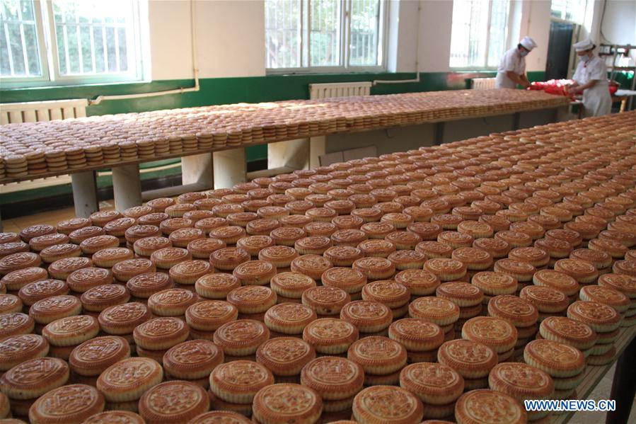 #CHINA-MID-AUTUMN FESTIVAL-MOONCAKE-MAKING (CN)