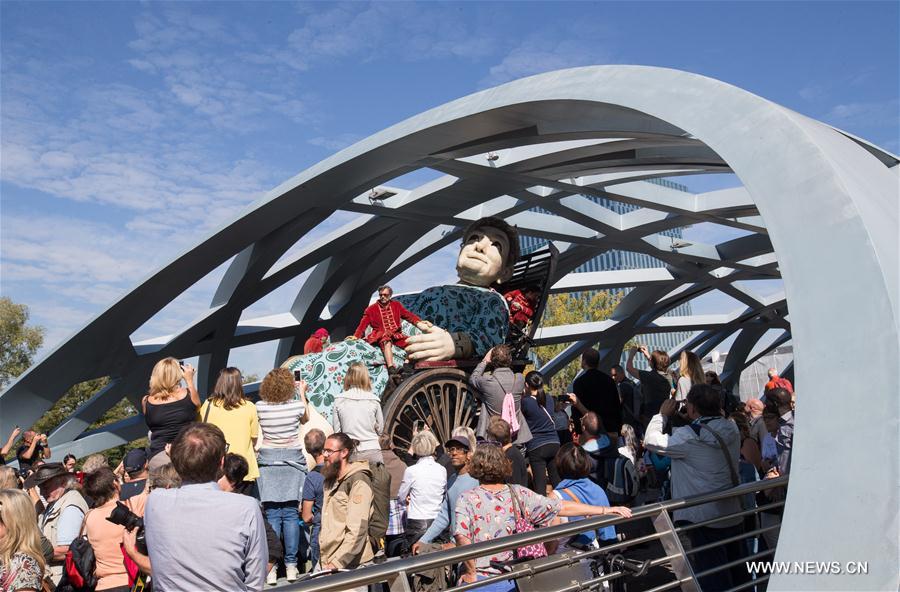 SWITZERLAND-GENEVA-GIANT-PUPPET