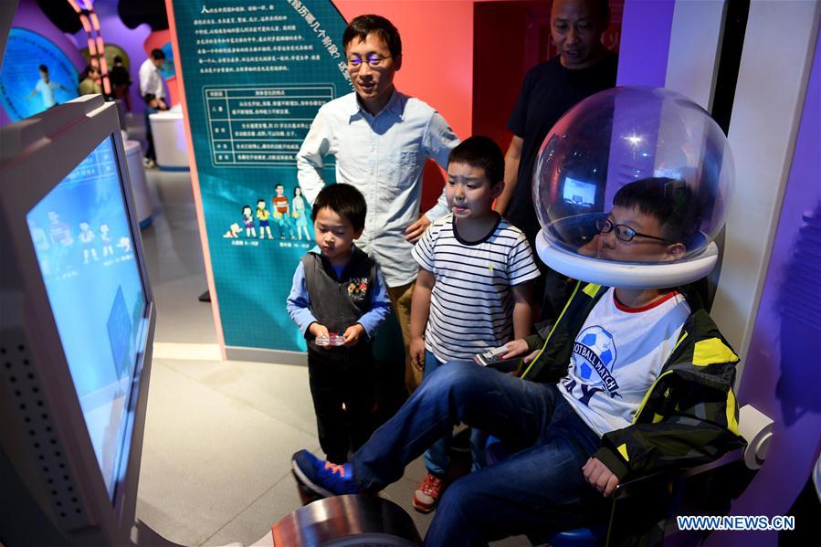 CHINA-NATIONAL DAY HOLIDAY-LEISURE (CN)