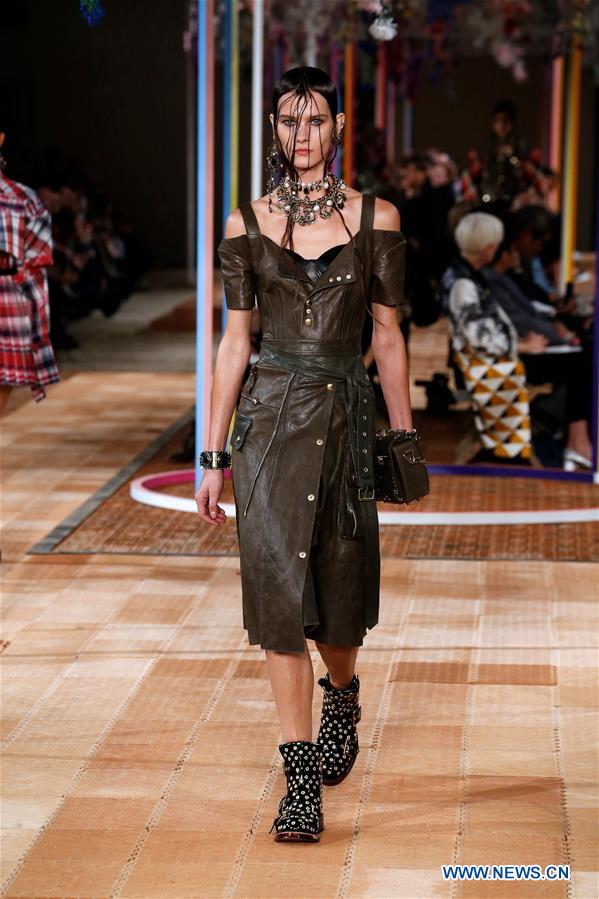 FRANCE-PARIS-FASHION WEEK-ALEXANDER MCQUEEN