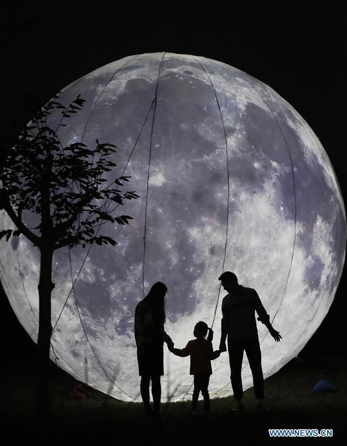 #CHINA-HOLIDAY ACTIVITIES (CN)