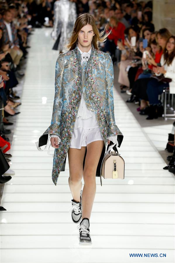 FRANCE-PARIS-FASHION WEEK-LOUIS VUITTON