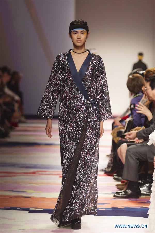 CHINA-SHANGHAI-FASHION WEEK (CN)