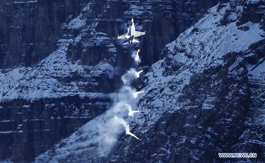 SWISS-MEIRINGEN-SWISS AIR FORCE-AIR SHOW