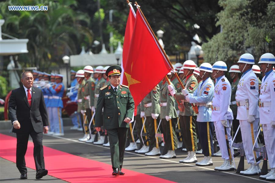 INDONESIA-JAKARTA-VIETNAM-DEFENSE MINISTER-MEETING