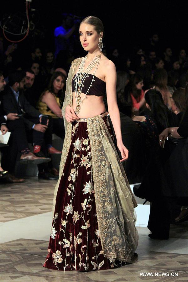 PAKISTAN-LAHORE-FASHION WEEK