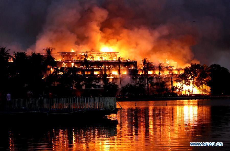 MYANMAR-YANGON-LAKESIDE HOTEL-FIRE