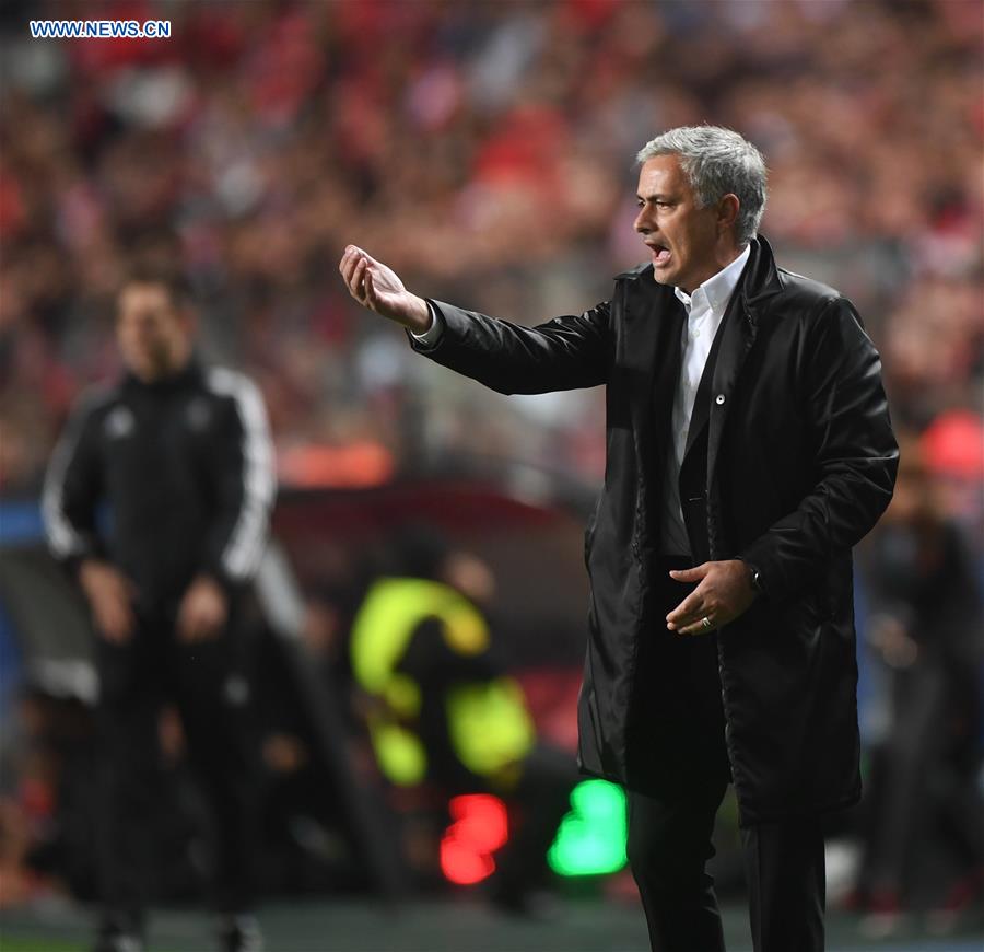 (SP)PORTUGAL-LISBON-SOCCER-UEFA CHAMPIONS LEAGUE-BENFICA VS MANCHESTER UNITED