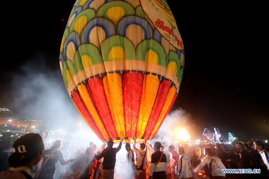 MYANMAR-TAUNGGYI-TAZAUNGDAING FESTIVAL