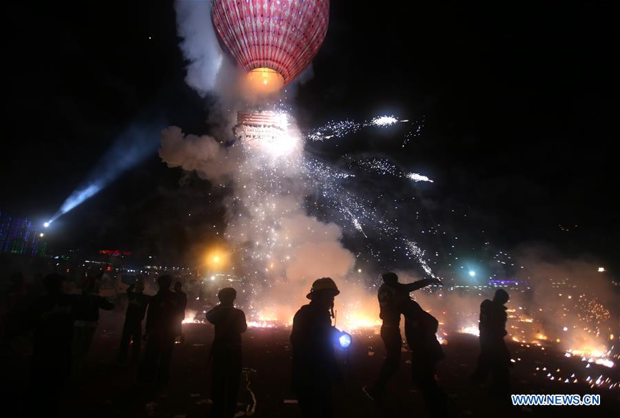 MYANMAR-TAUNGGYI-TAZAUNGDAING FESTIVAL