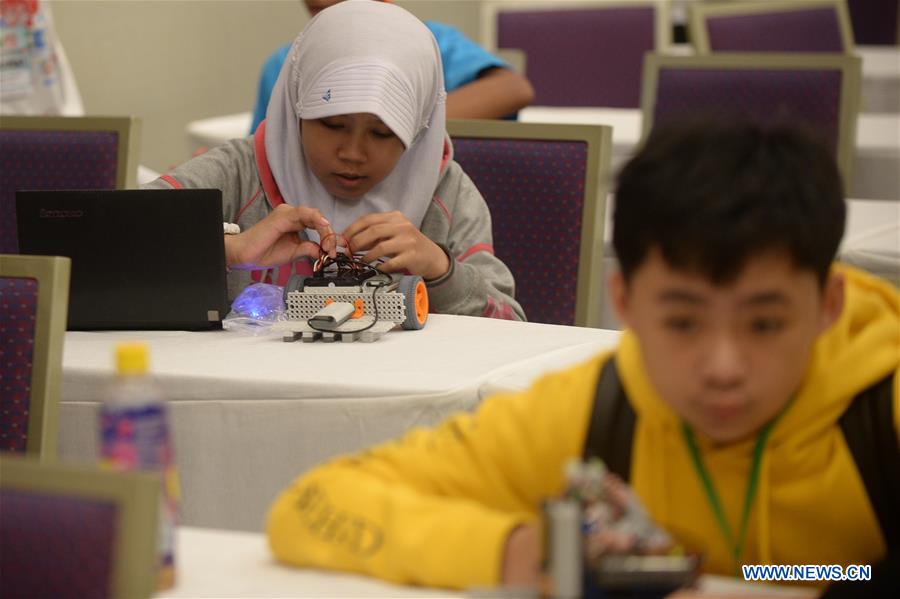 INDONESIA-SOUTH TANGERANG-ROBOTIC CONTEST-CHILDREN