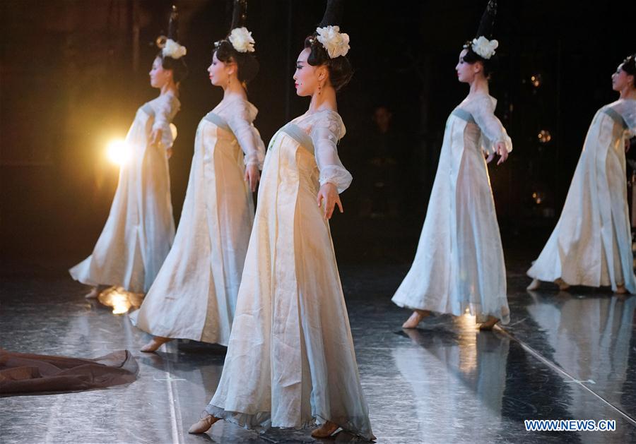 CHINA-BEIJING-DANCE AWARD (CN)