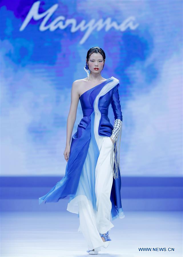 CHINA-BEIJING-FASHION WEEK-MA YANLI (CN)