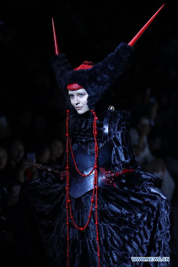 CHINA-BEIJING-FASHION WEEK-HU SHEGUANG (CN)