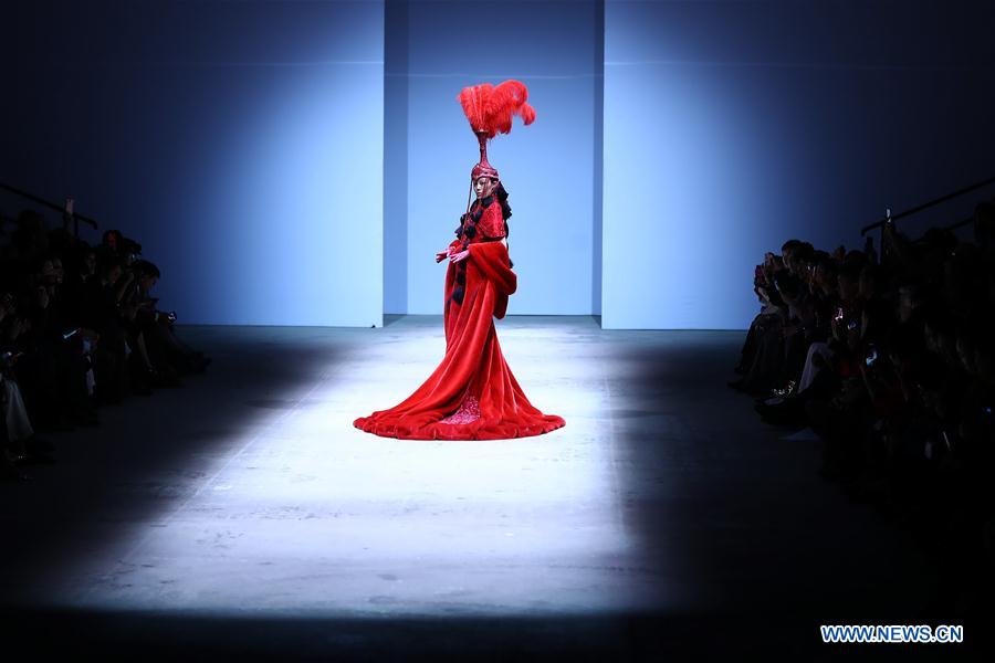 CHINA-BEIJING-FASHION WEEK-HU SHEGUANG (CN)