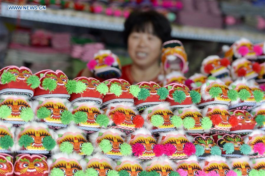 CHINA-HEBEI-TIGER-HEAD SHOES (CN)
