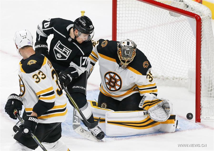 (SP)U.S.-LOS ANGELES-NFL-KINGS-BRUINS
