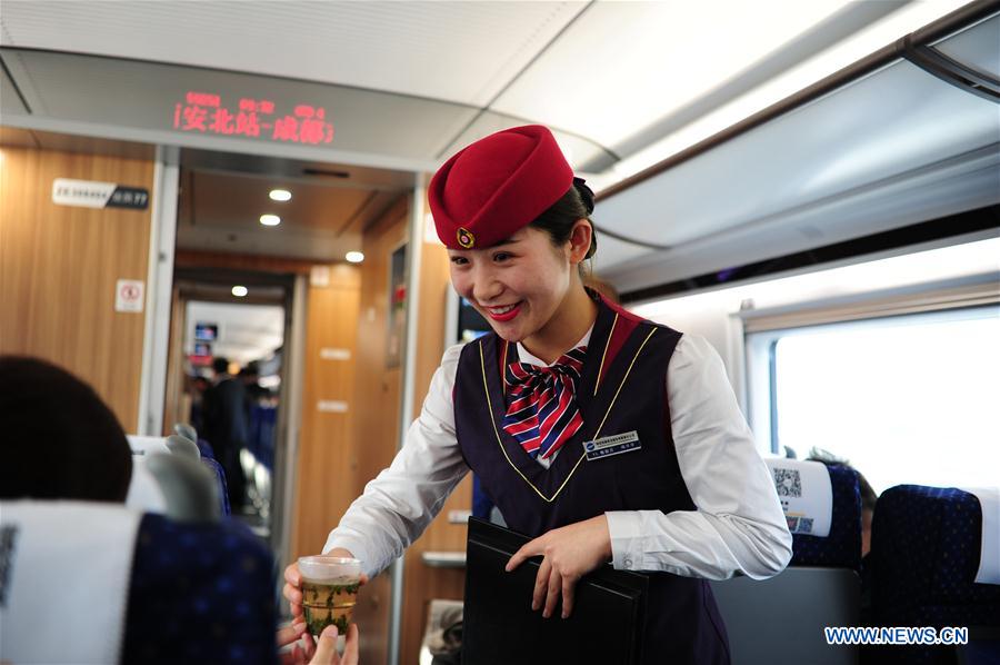 CHINA-XI'AN-CHENGDU-RAILWAY-TEST RUN (CN) 