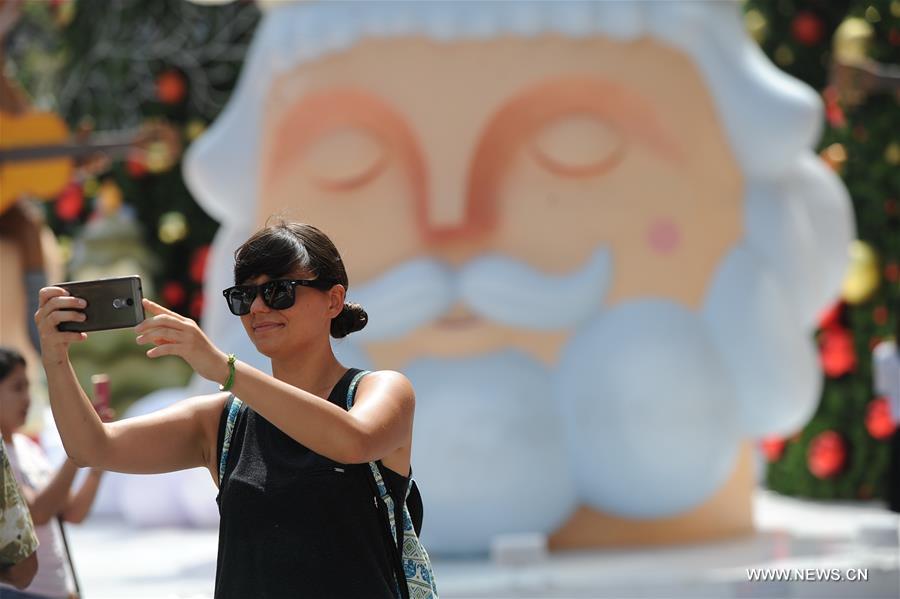 THAILAND-BANGKOK-CHRISTMAS-DECORATION