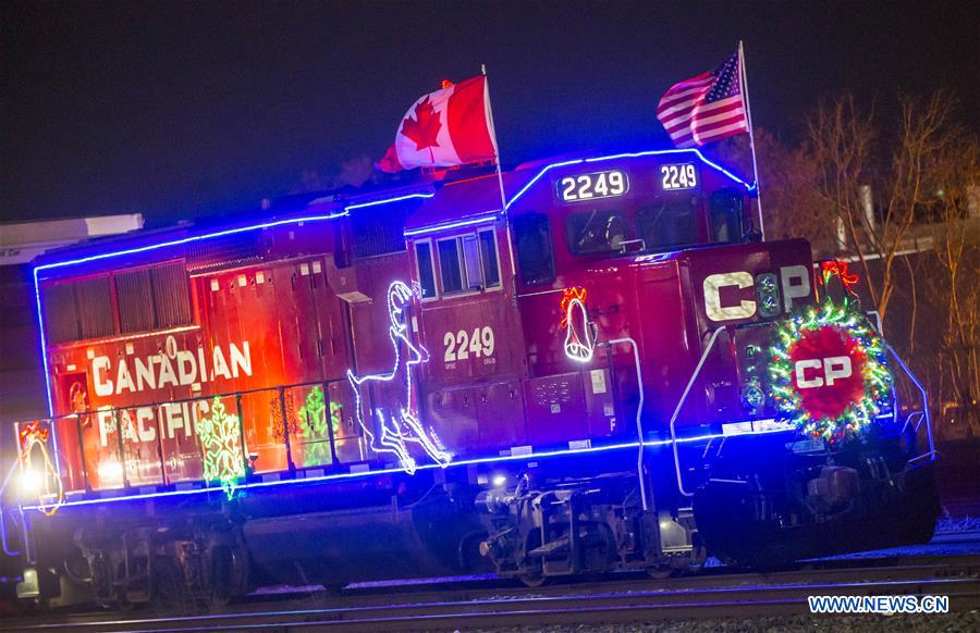 CANADA-TORONTO-HOLIDAY TRAIN