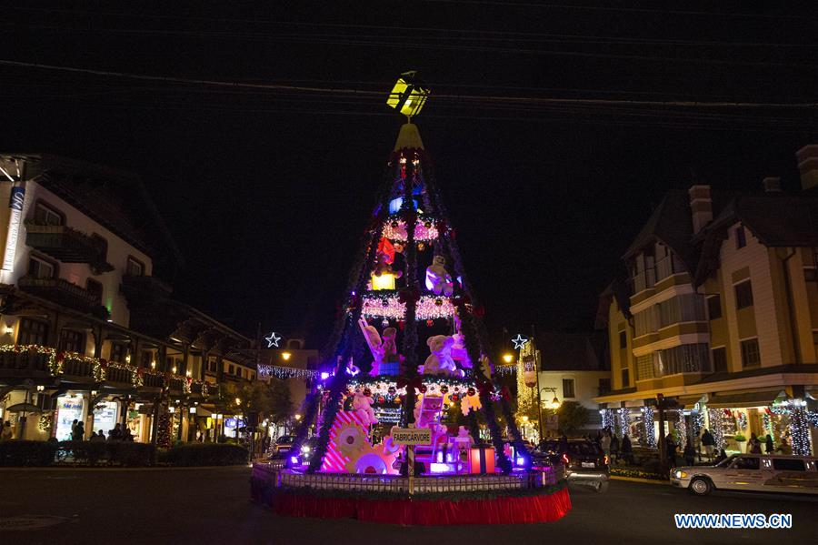 BRAZIL-GRAMADO-CHRISTMAS LIGHTS