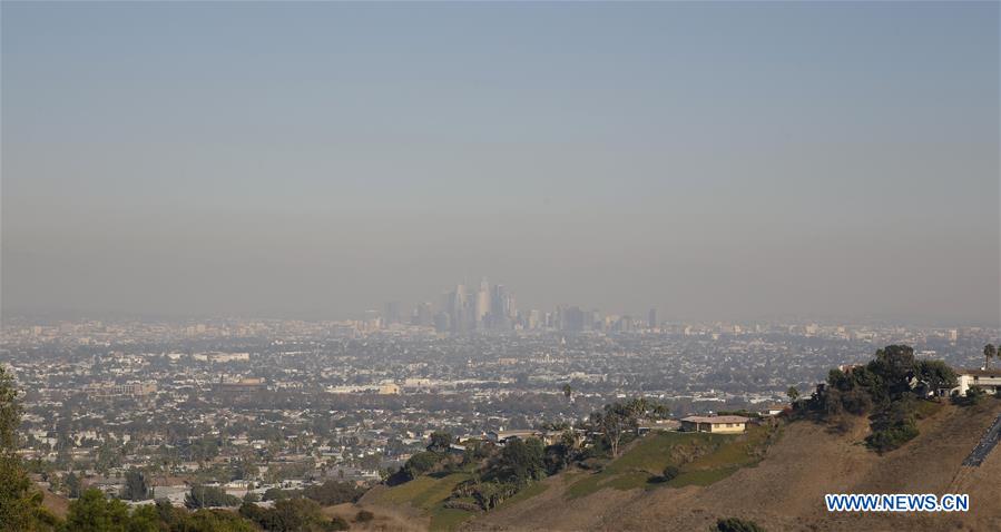 U.S.-LOS ANGELES-WILDFIRE-SMOG