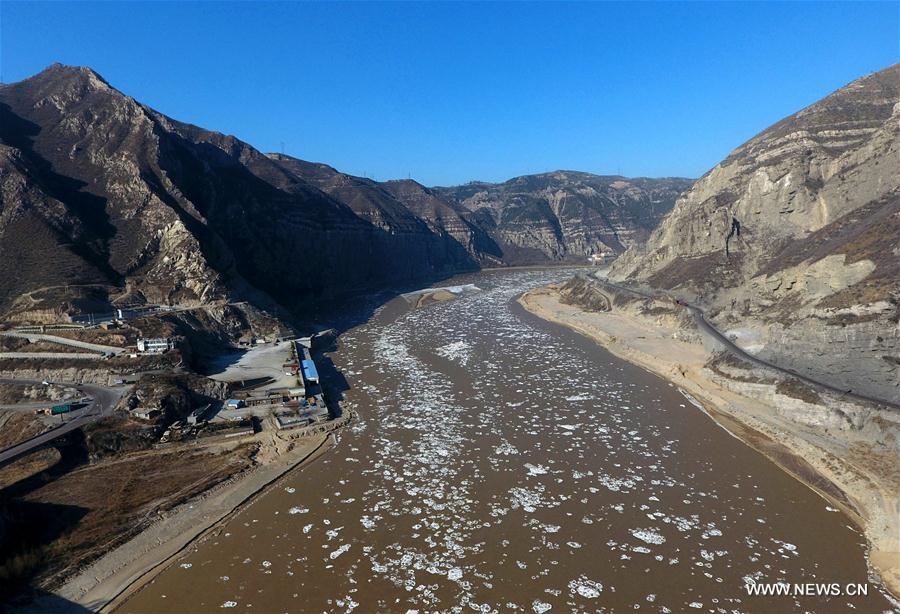#CHINA-YELLOW RIVER-FLOATING ICE (CN)