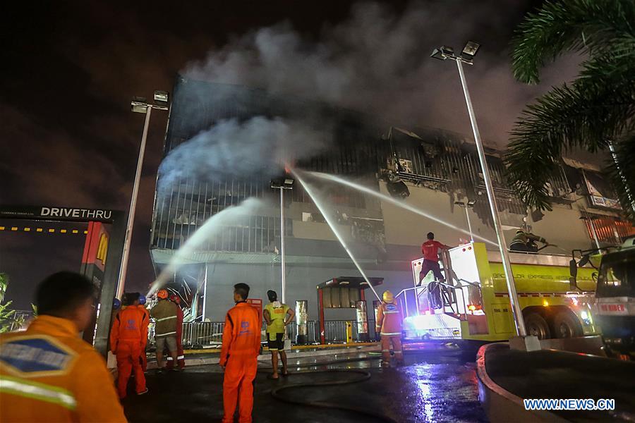 PHILIPPINES-DAVAO CITY-SHOPPING MALL-FIRE