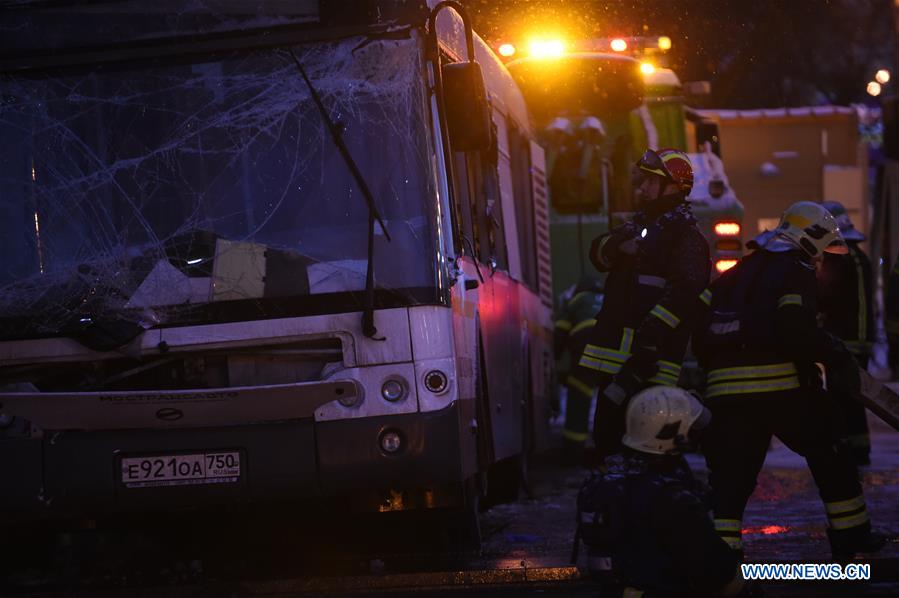 RUSSIA-MOSCOW-BUS-CRASH