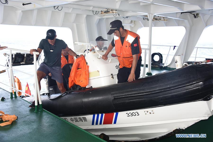 CHINA-SOUTH CHINA SEA-STRANDED FOREIGNERS-RESCUE (CN)