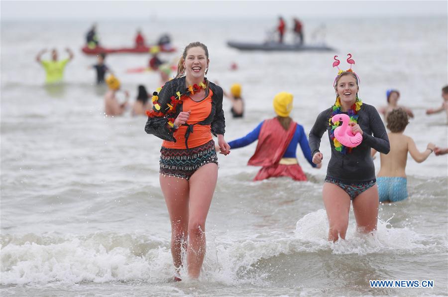 BELGIUM-OOSTENDE-NEW YEAR-DIVE