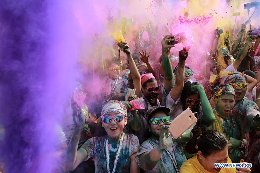 PHILIPPINES-PASAY CITY-2018 COLOR MANILA RUN