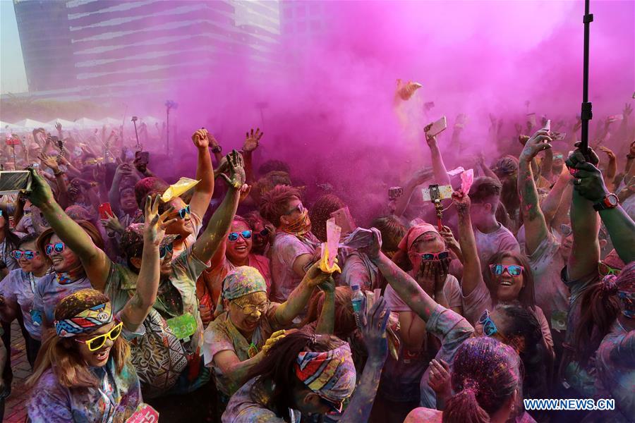 PHILIPPINES-PASAY CITY-2018 COLOR MANILA RUN