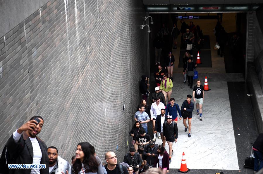 U.S.-SAN FRANCISCO-NO PANTS SUBWAY RIDE